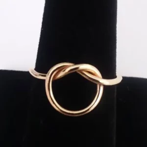 Love Knot Gold Symbol Ring
