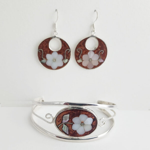 Mosaic Inlaid Adjustable Bracelet & Earring Set - Image 8