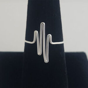 Sterling Silver .925 Heartbeat Ring