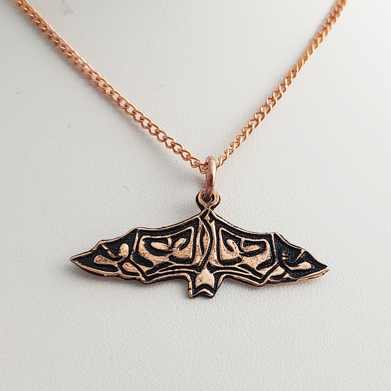 Etched Bat Pendant and 18 Inch Chain - Image 5