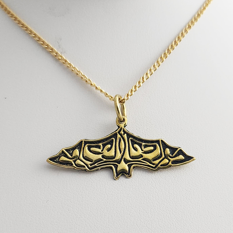 Etched Bat Pendant and 18 Inch Chain - Image 7